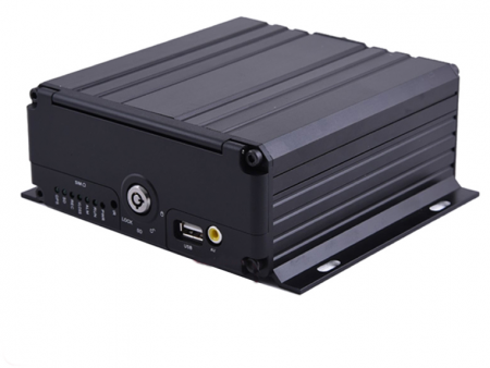 4-х канальный автомобильный AHD видеорегистратор 1080p + HDD до 2ТБ +1 SD+IP (до 256GB)